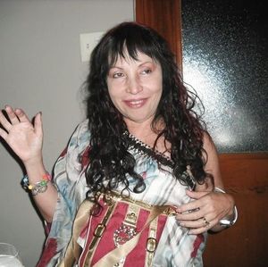 Meet your Posher, Luz s